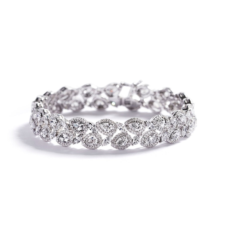Armbånd med 8,49 ct. fancy cut diamanter og 1,83 ct. brillanter