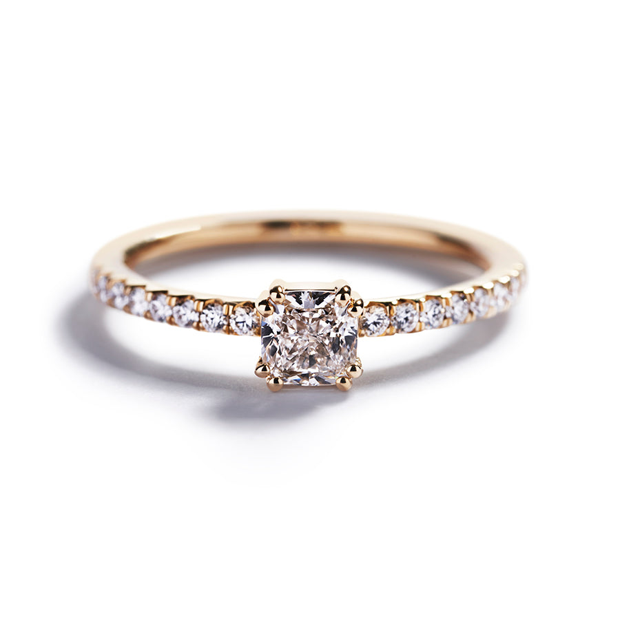 Fancy Love solitairering med 0,51 ct. cushion-cut diamant