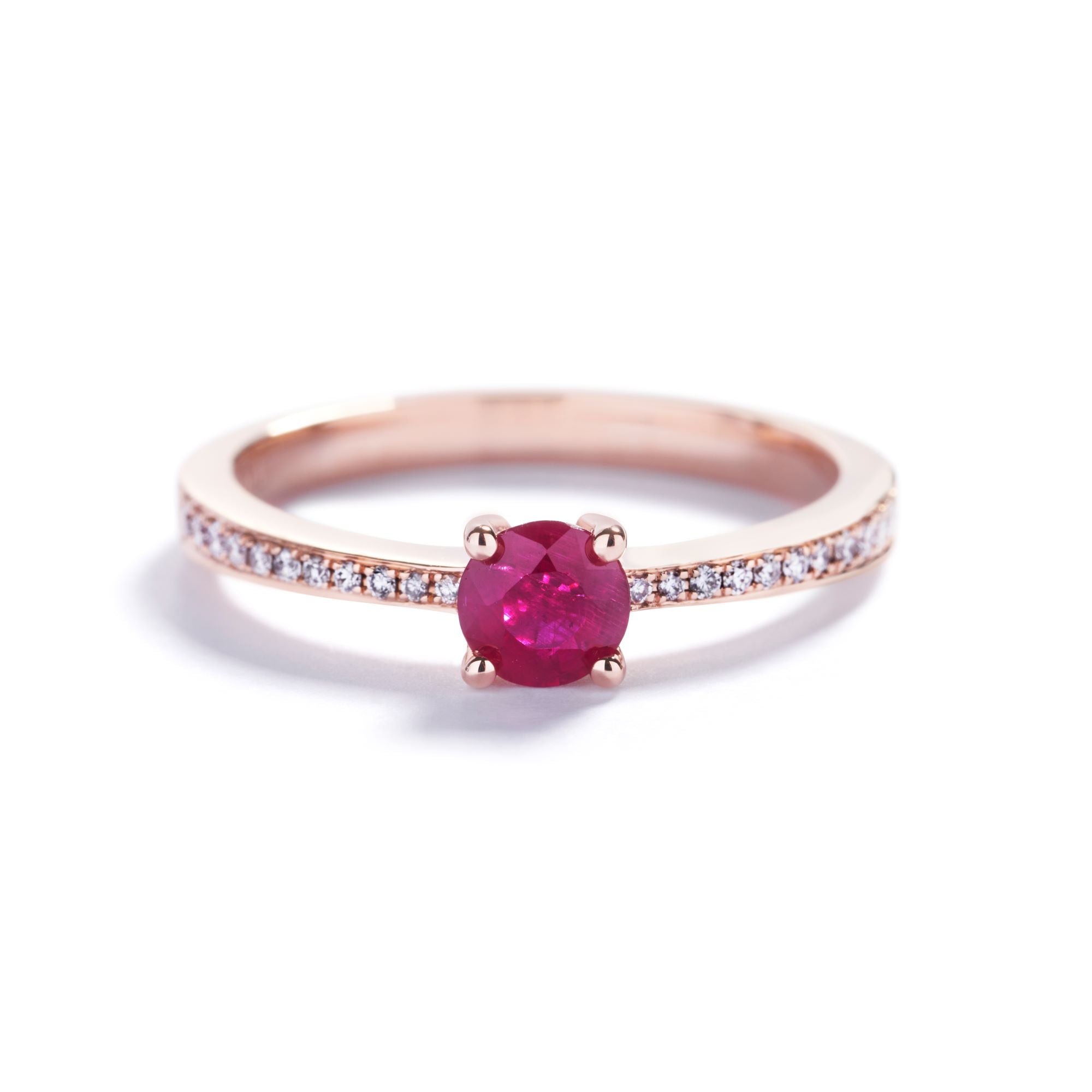 Copenhagen Dream med 0,52 ct. Grønlandsk Rubin og brillanter