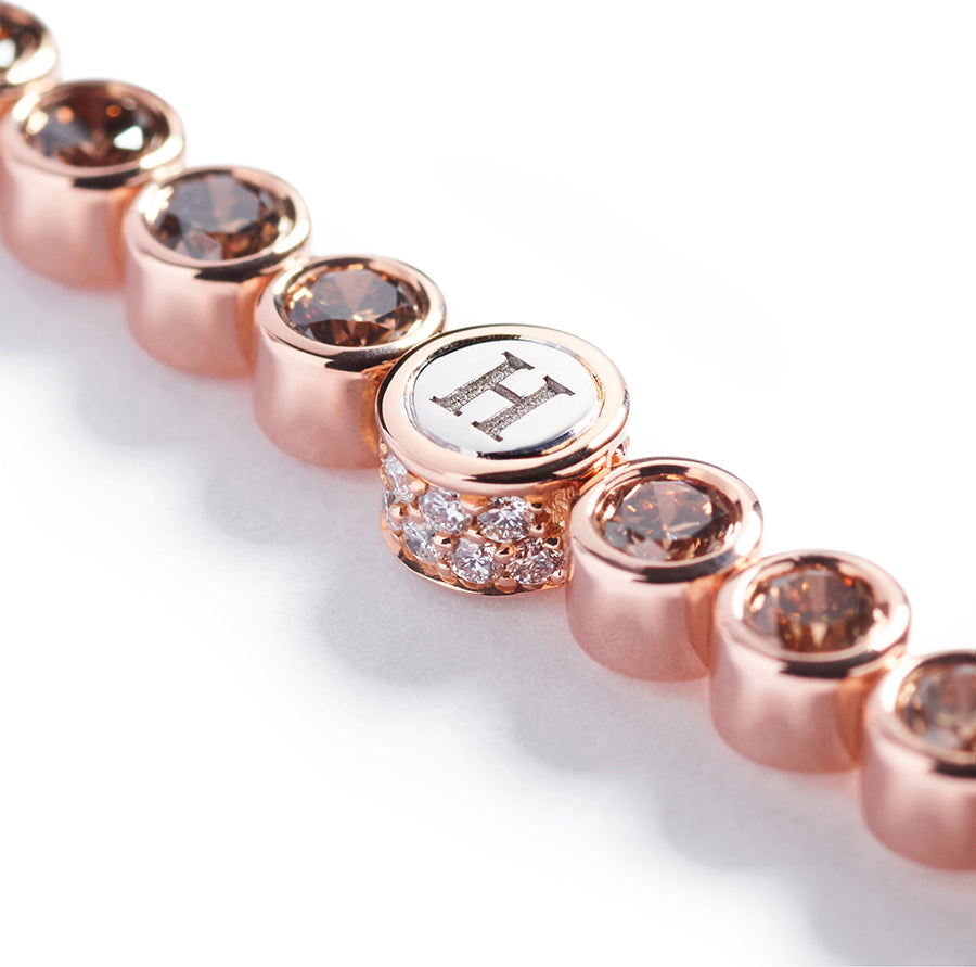 Tennisarmbånd med 3,41 ct. Champagne brillanter