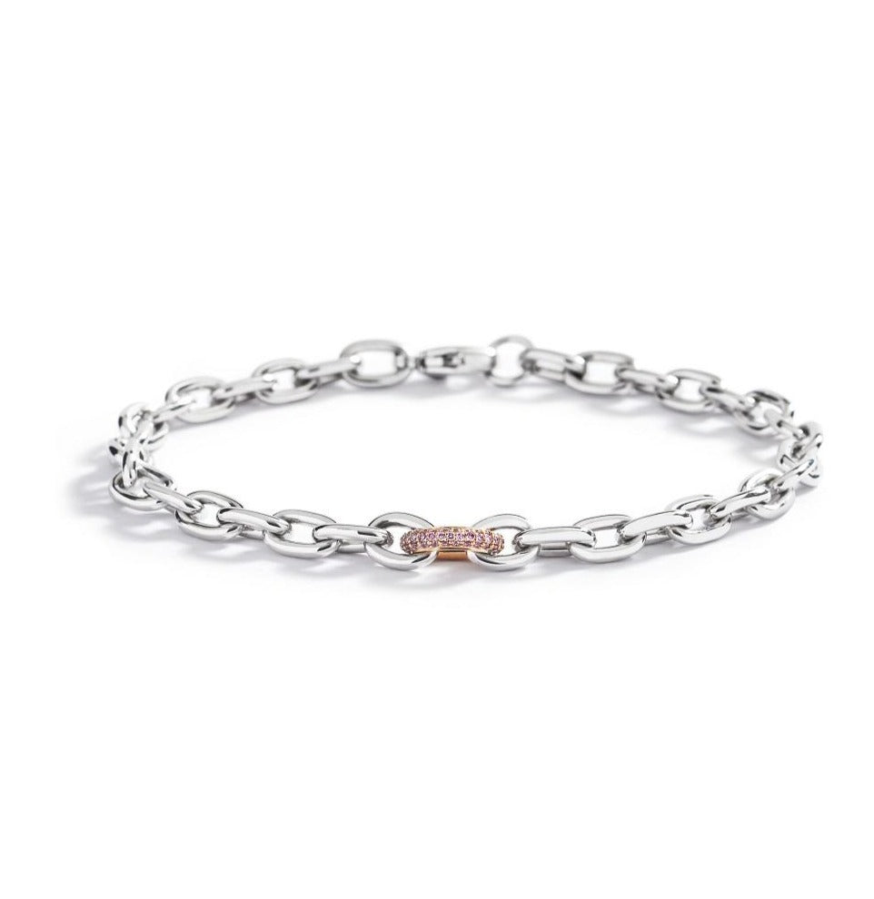 Armbånd i 18 kt. hvidguld prydet med 76 pavé-isatte Natural Fancy Intense Pink/VS-SI brillanter, i alt 0,23 ct.                                                                         Findes også i 18 kt. gulguld samt i 18 kt. hvidguld med hvide brillanter.