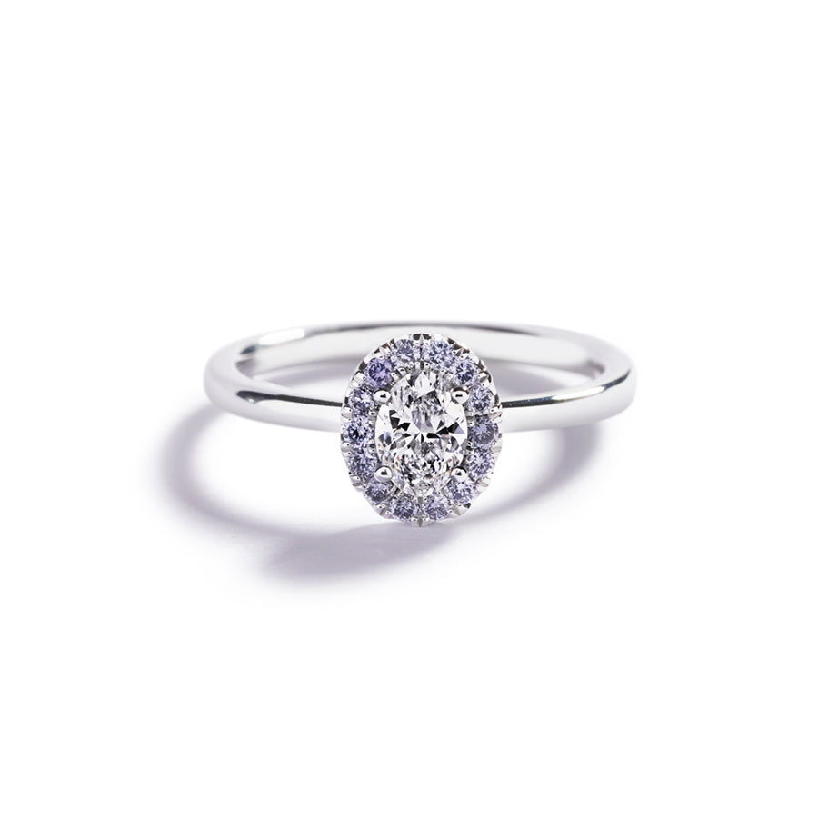 Rosetring med 0,41 ct. oval diamant og 0,17 ct. Argyle Blue brillanter