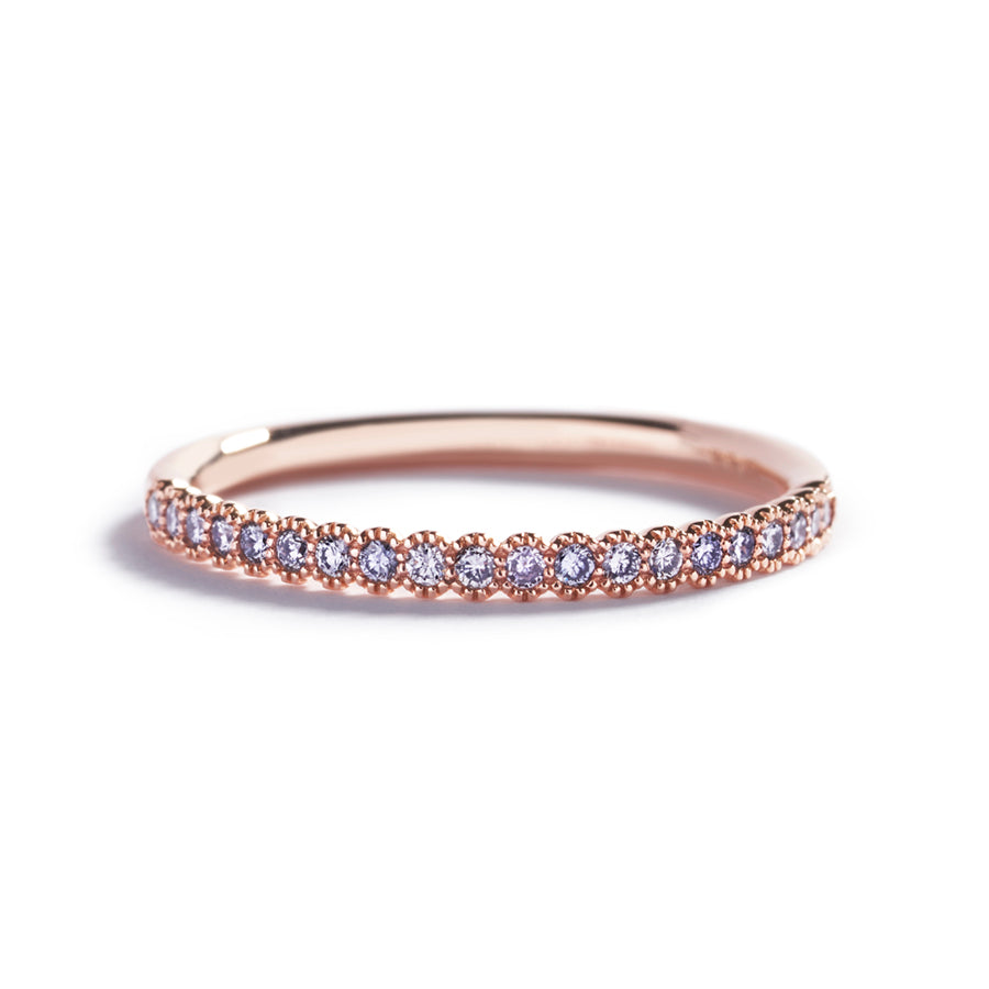 Millegrain ring i 18 karat rosaguld prydet med 20 Natural Fancy Intense Blue/VS-SI diamanter, i alt 0,16 ct.