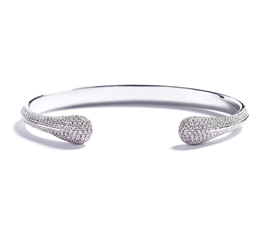 Armring i hvidguld med brillanter